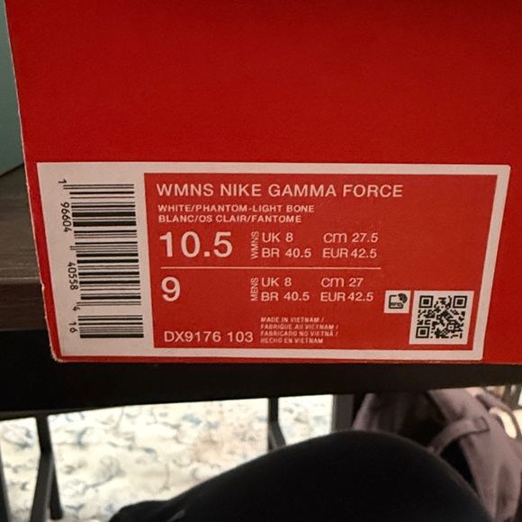 Nike Gamma Force Women’s Sneakers Size 10.5 Mens 9 - Picture 6 of 6